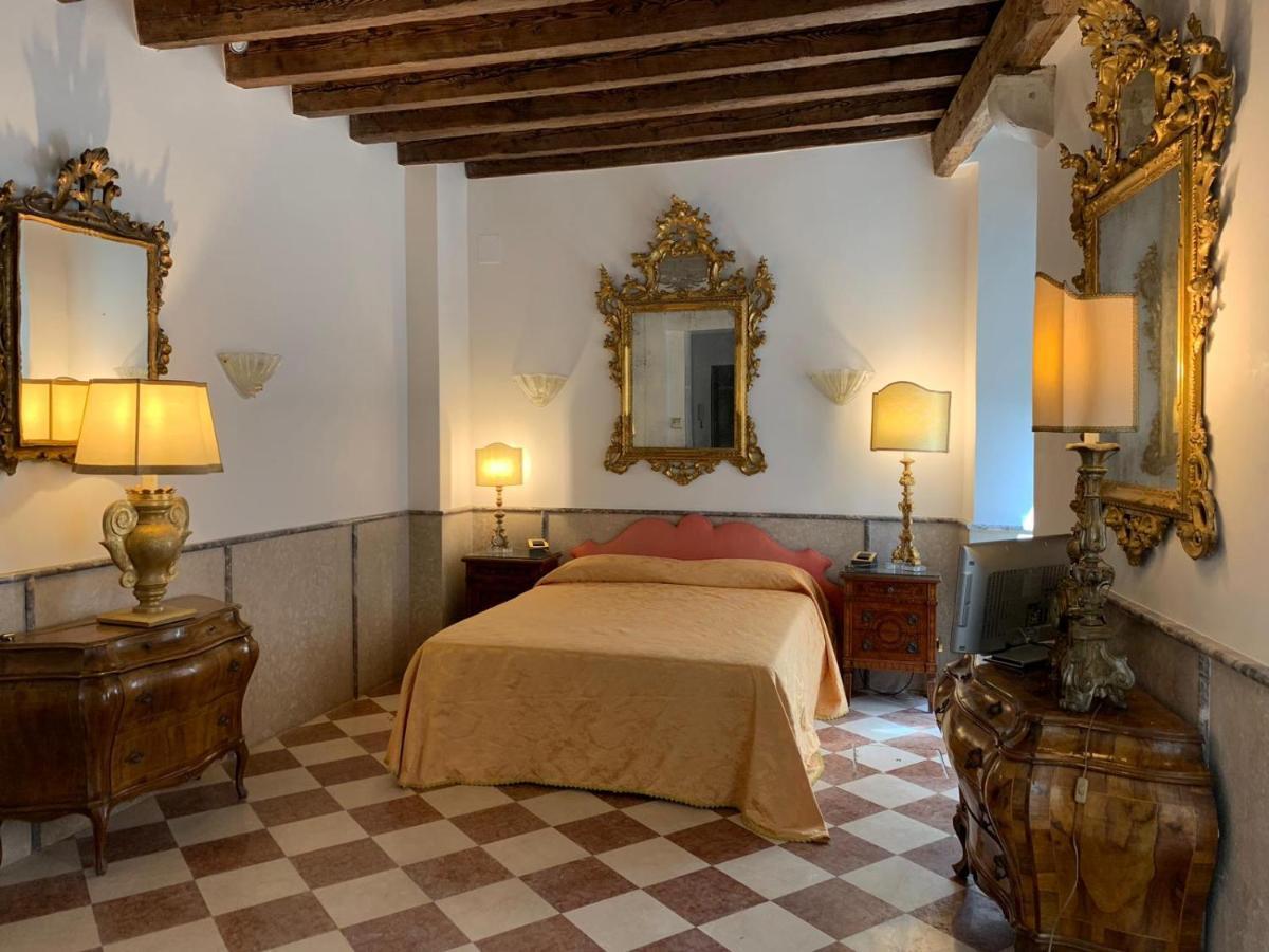 Luxury Apartment In San Marco With Canal View 베니스 외부 사진